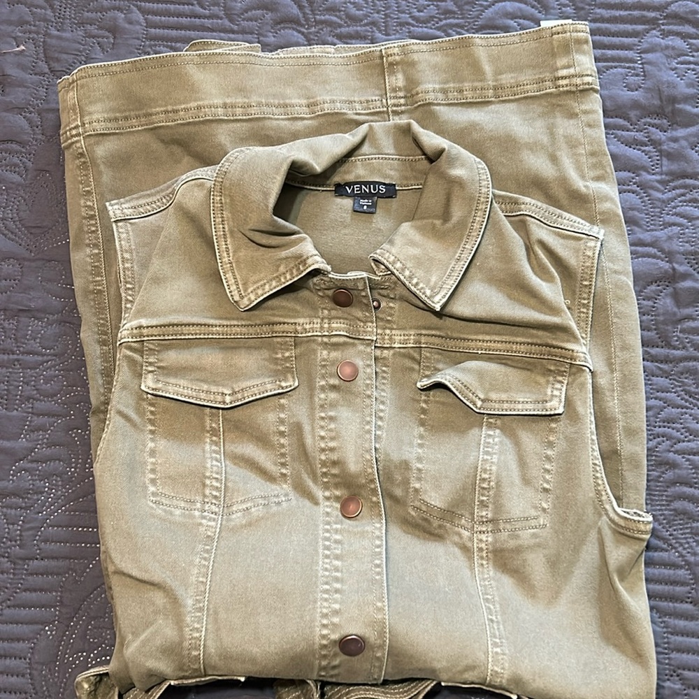 New never worn twill dress